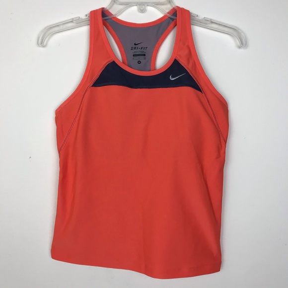 Nike Tops - NIKE | workout tank with built in bra
